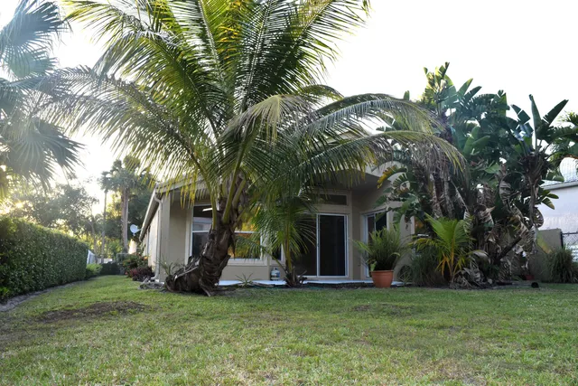$3,600 | 6166 Cotton Rose Lane, Lake Worth, FL 33467