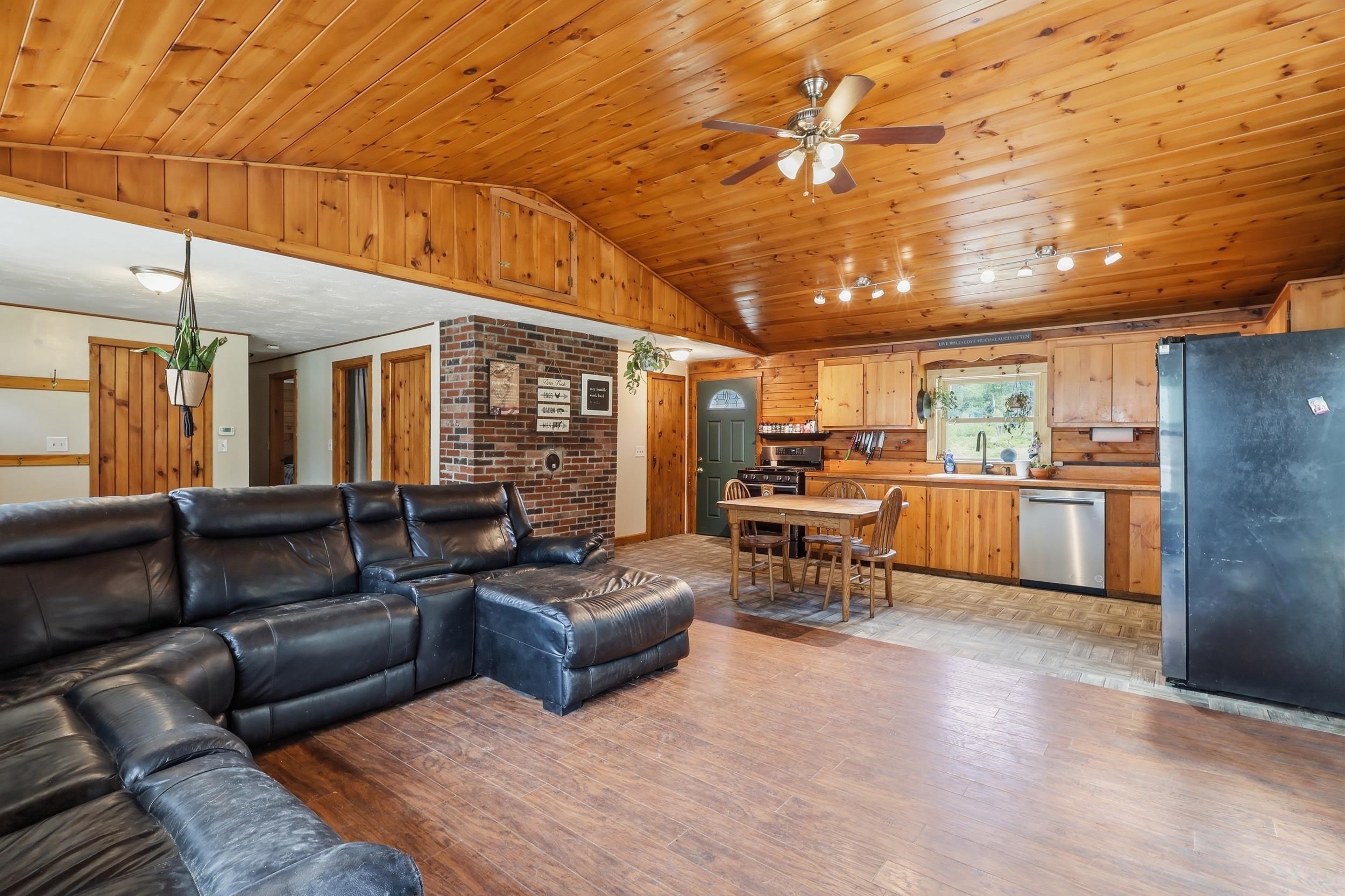 502 Hornetown Road Farmington, NH 03835 - Photo 8 of 49