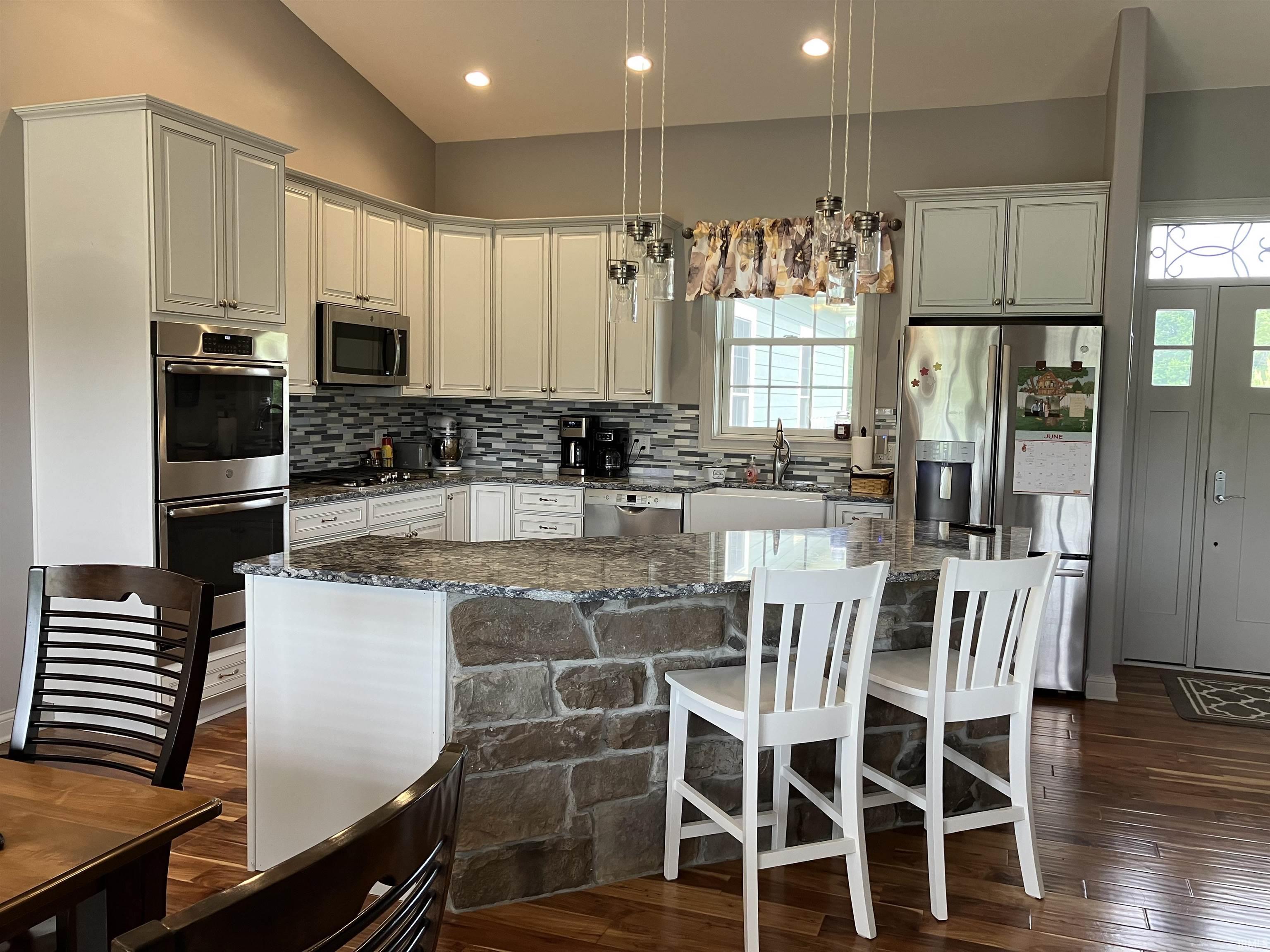 13541 3rd Road Plymouth, IN 46563 - Photo 8 of 23