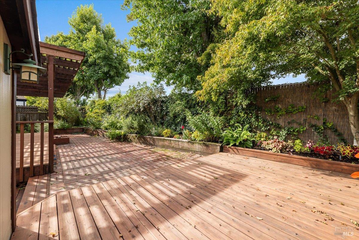 300 Stony Point Road, Unit 105 Petaluma, CA 94952 - Photo 42 of 43 Gallery Image 42