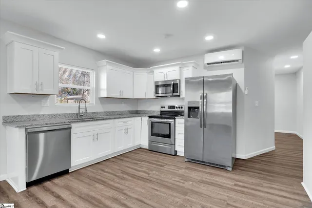 $375,000 | 622 Perry Road, Unit A/ B, Greenville, SC 29609