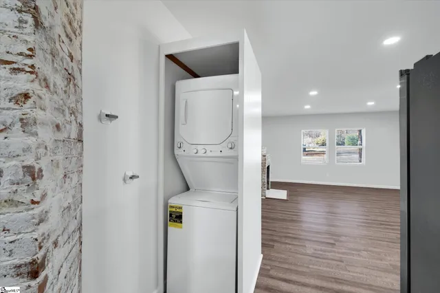 $375,000 | 622 Perry Road, Unit A/ B, Greenville, SC 29609