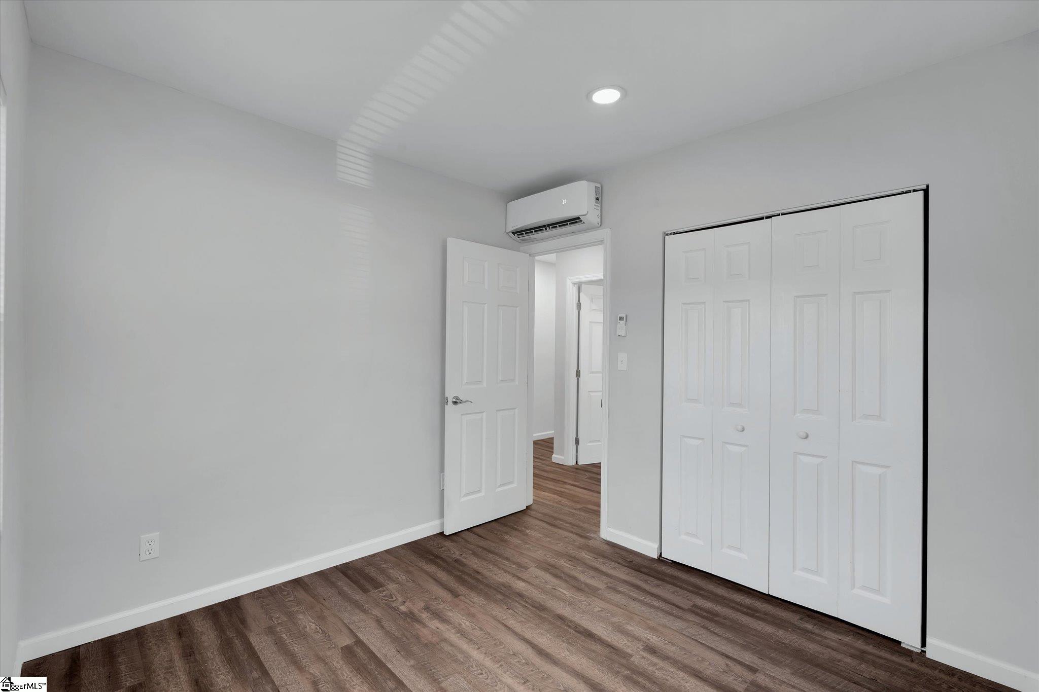 622 Perry Road, Unit A/ B Greenville, SC 29609 - Photo 17 of 24