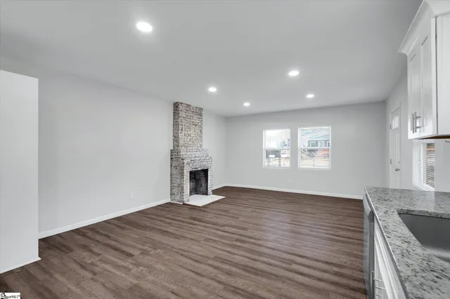 $375,000 | 622 Perry Road, Unit A/ B, Greenville, SC 29609