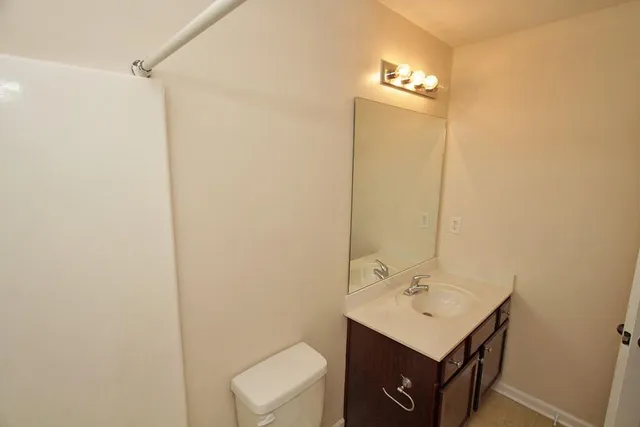 $2,450 | 728 Castle Top Court Southeast, Lawrenceville, GA 30045