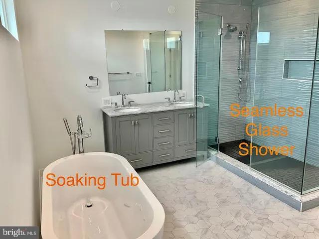 $6,500 | 2139 League Street, Philadelphia, PA 19146