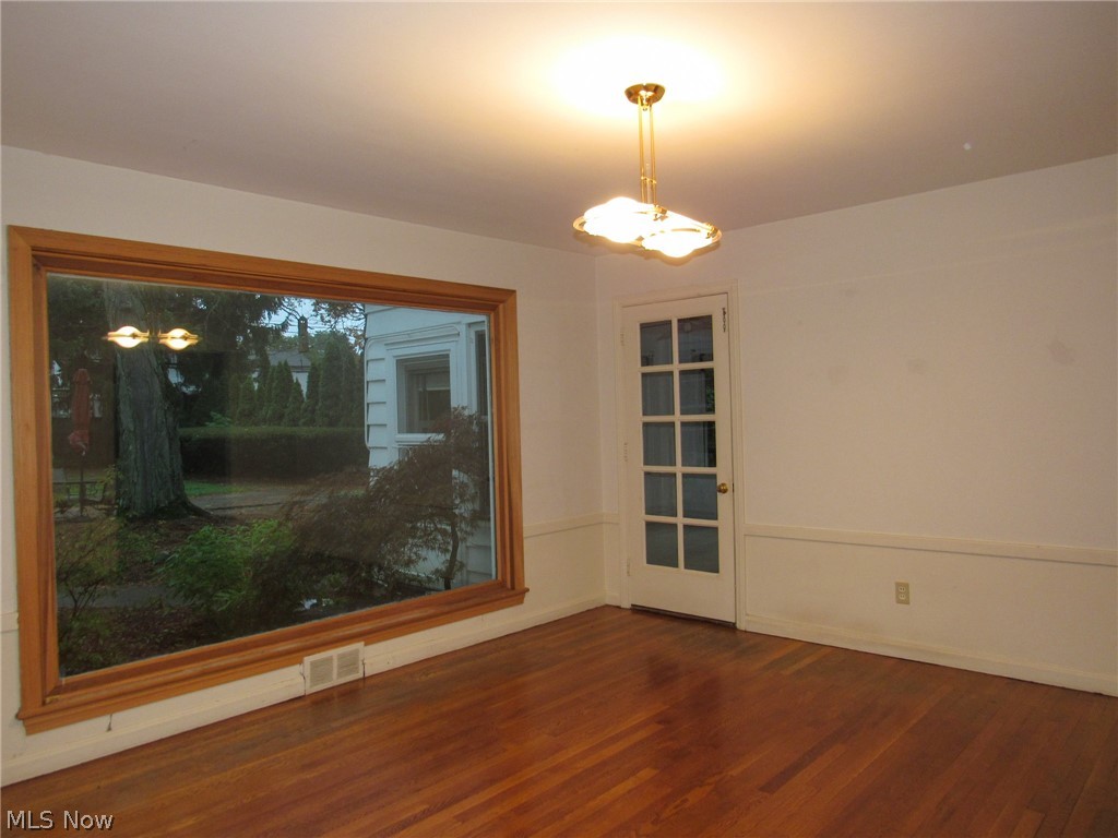 2683 Rocklyn Road Shaker Heights, OH 44122 - Photo 9 of 32 Gallery Image 9