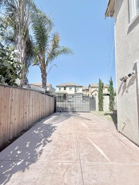 188 Thomsen Road Lathrop, CA 95330 - Photo 30 of 34