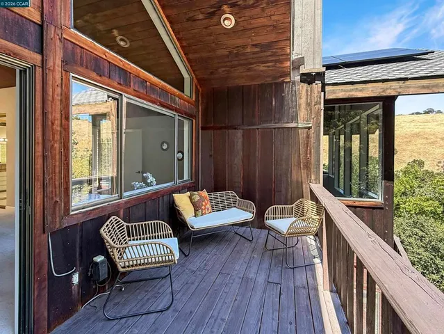 $1,798,000 | 130-130 Hillcroft Way, Walnut Creek, CA 94597