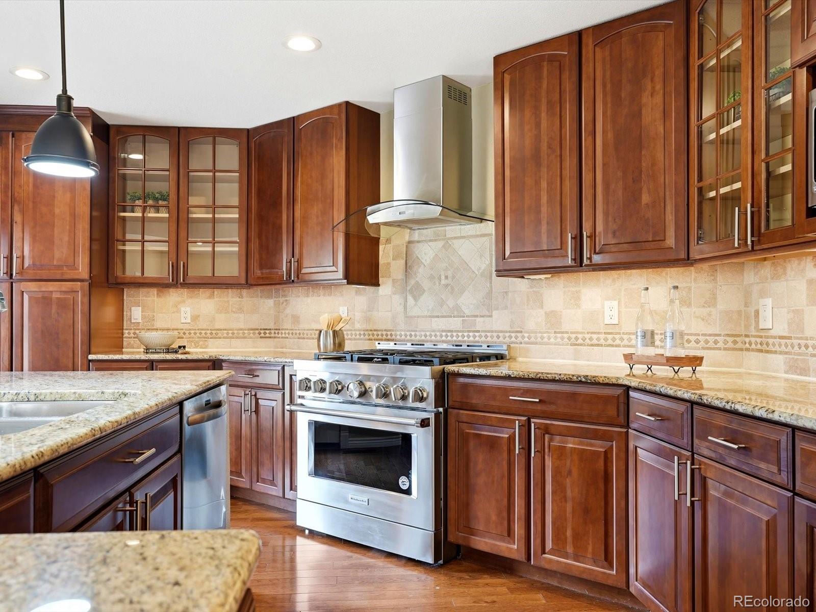 3825 Quail Court Wheat Ridge, CO 80033 - Photo 8 of 48