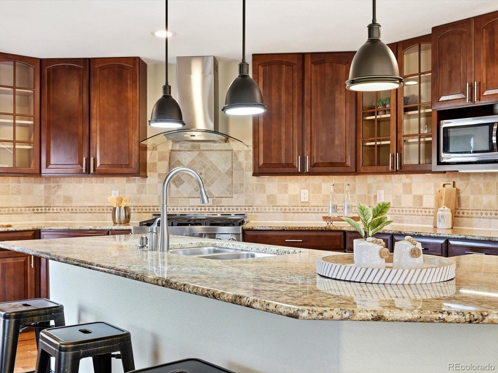 3825 Quail Court Wheat Ridge, CO 80033 - Photo 10 of 48