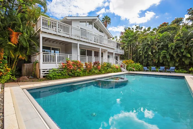 a front view of house with yard