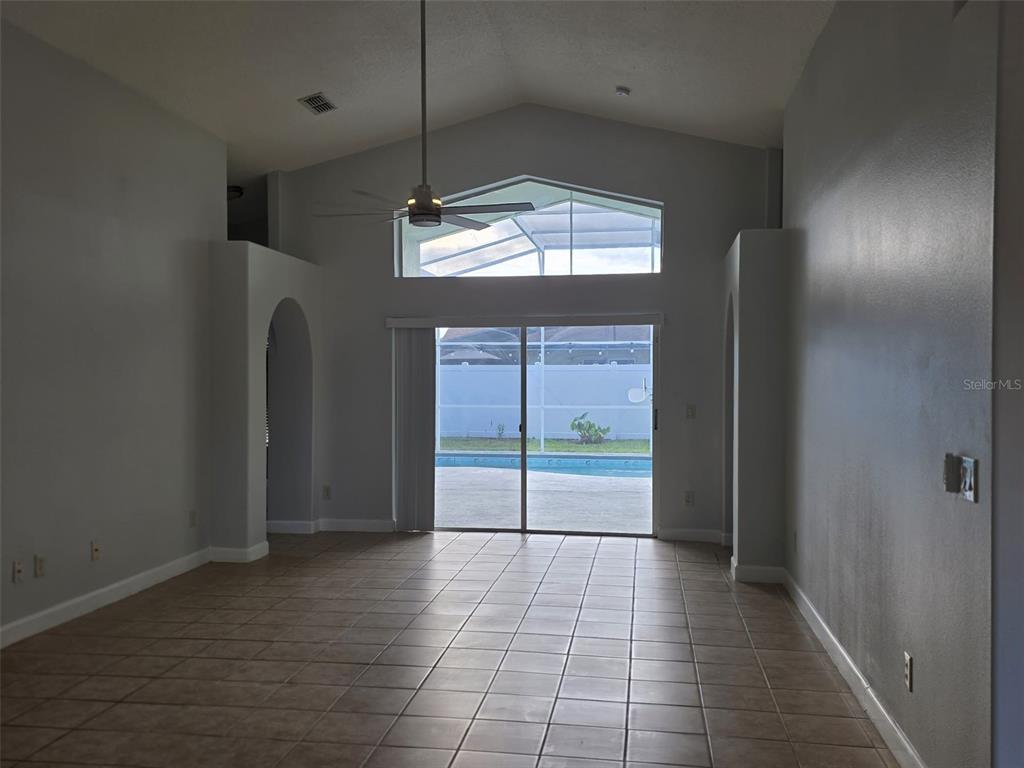 135 South Roma Way Kissimmee, FL 34746 - Photo 11 of 14