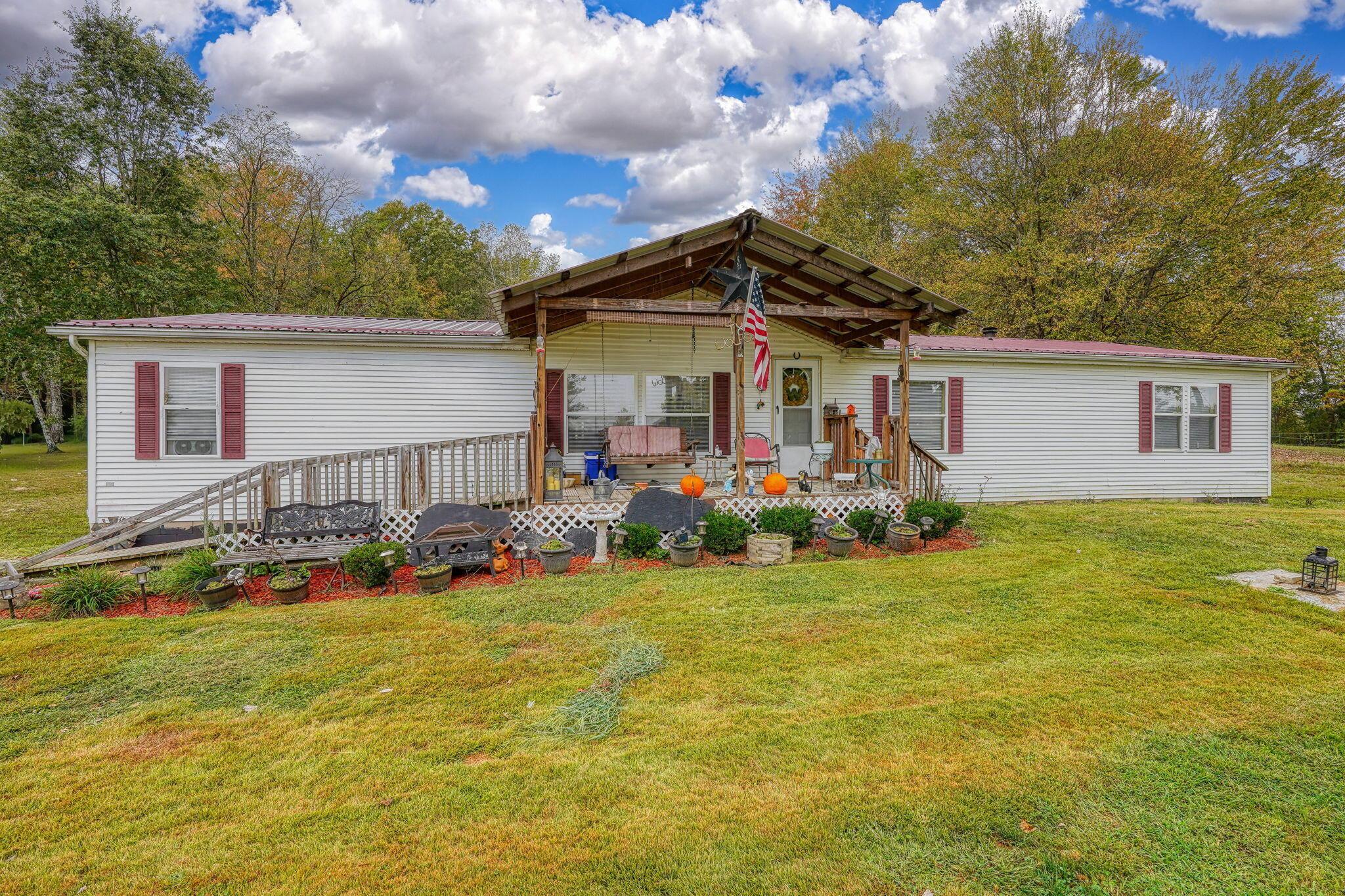 1048 Beatty Road Waverly, OH 45690 - Photo 5 of 28 1000007873