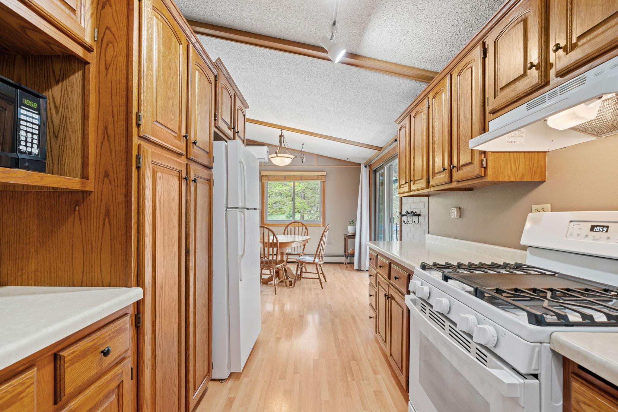 678 Baker Road Hudson, WI 54016 - Photo 52 of 74 Gallery Image 52