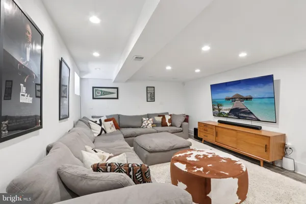 $950,000 | 814 South 49th Street, Philadelphia, PA 19143