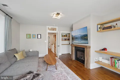 $950,000 | 814 South 49th Street, Philadelphia, PA 19143