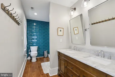 $950,000 | 814 South 49th Street, Philadelphia, PA 19143