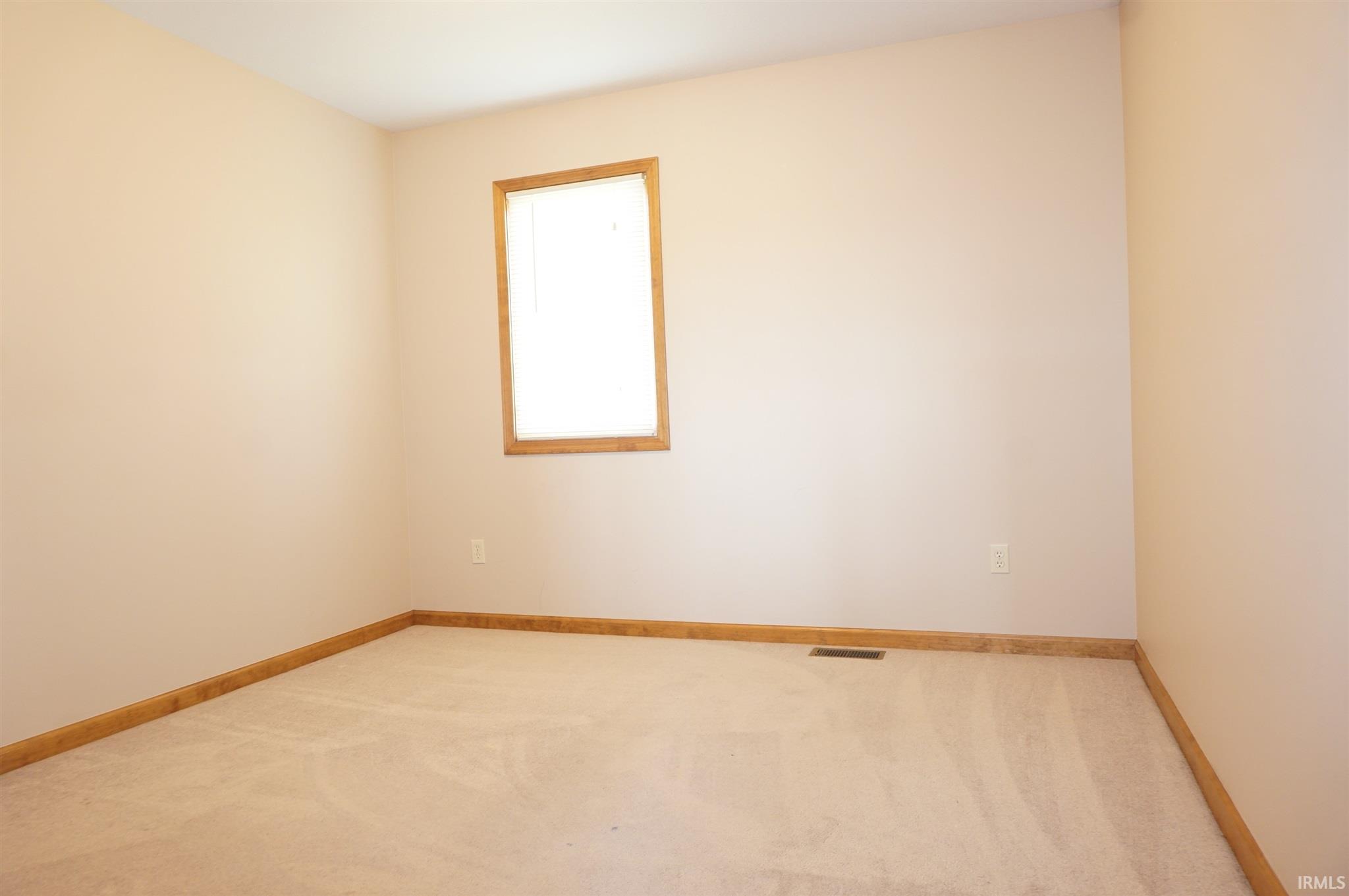 12426 Cliff View Court Fort Wayne, IN 46818 - Photo 21 of 25