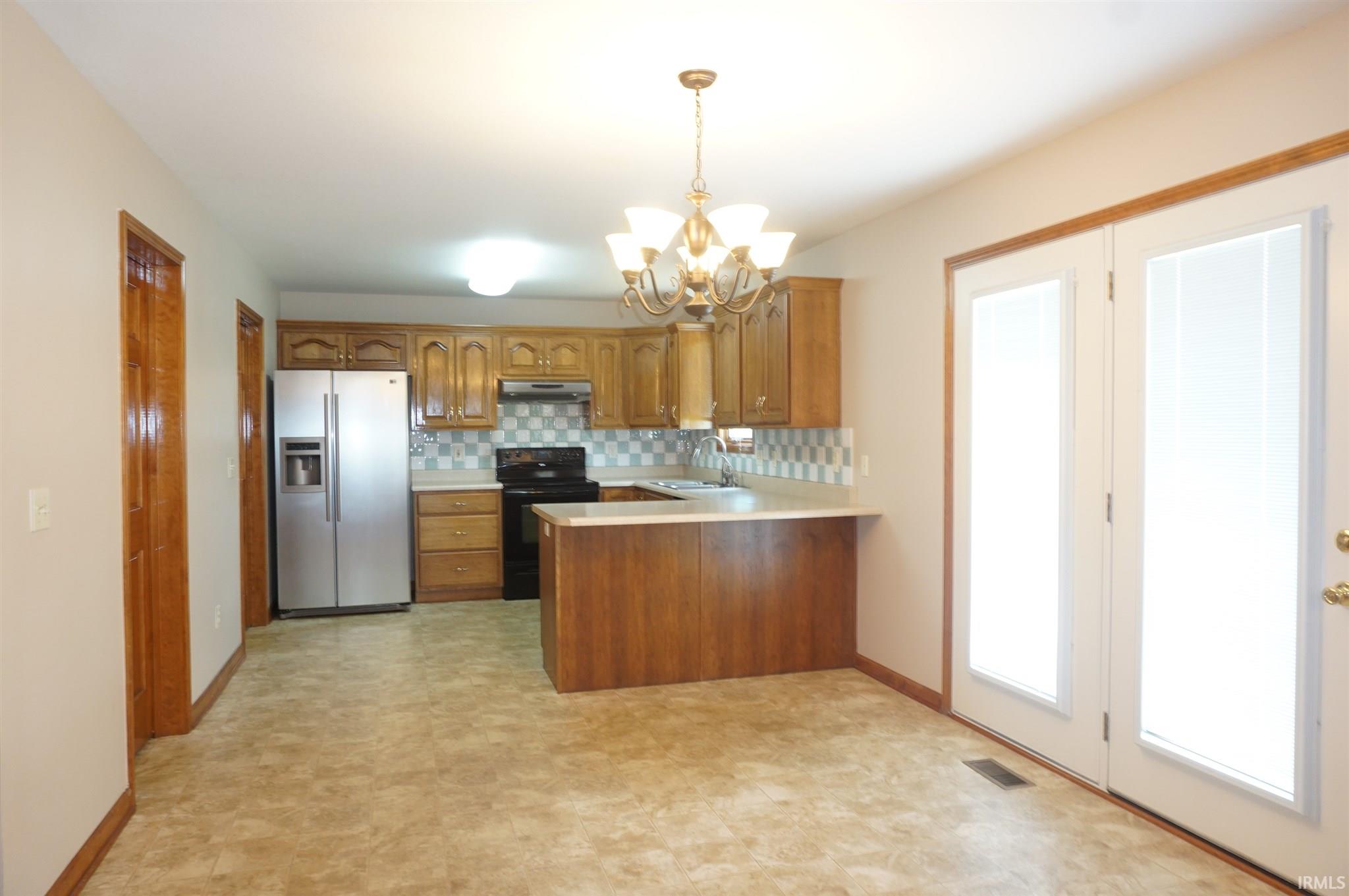 12426 Cliff View Court Fort Wayne, IN 46818 - Photo 6 of 25