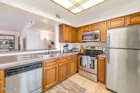 $320,000 | 9275 East Mission Lane, Unit 118, Scottsdale, AZ 85258
