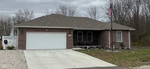 $299,900 | 1408 North Blish Street, Seymour, IN 47274