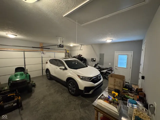 $299,900 | 1408 North Blish Street, Seymour, IN 47274