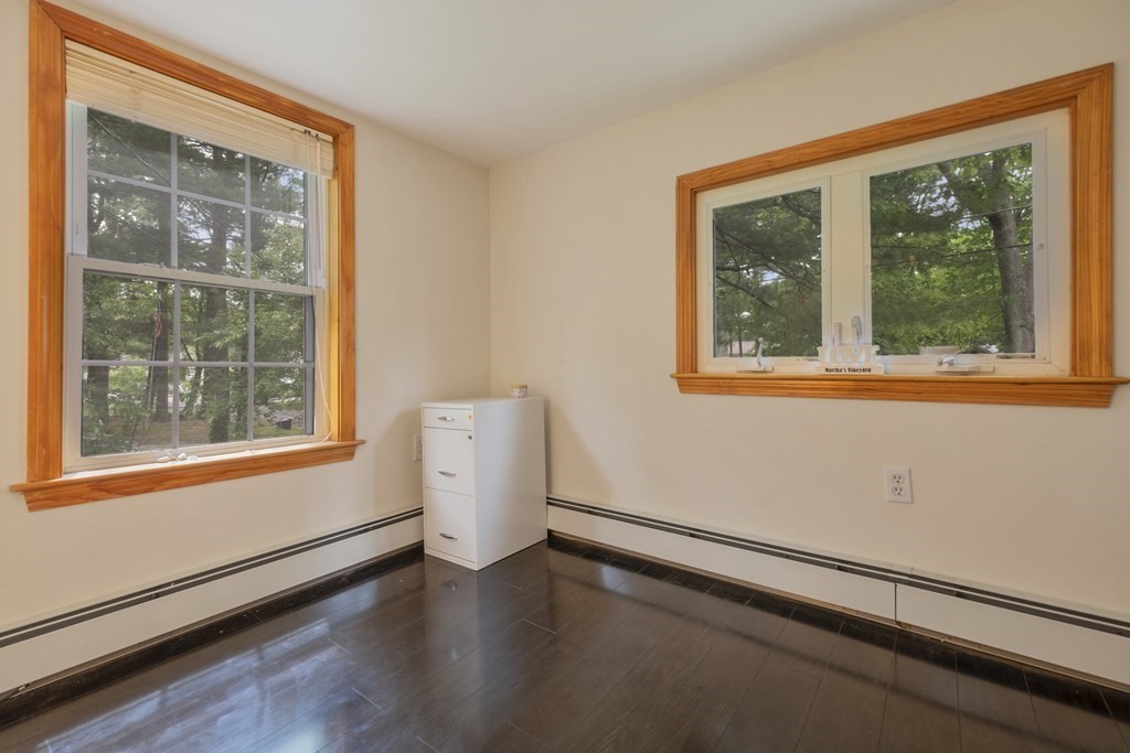 44 Summit Road Holbrook, MA 02343 - Photo 17 of 33