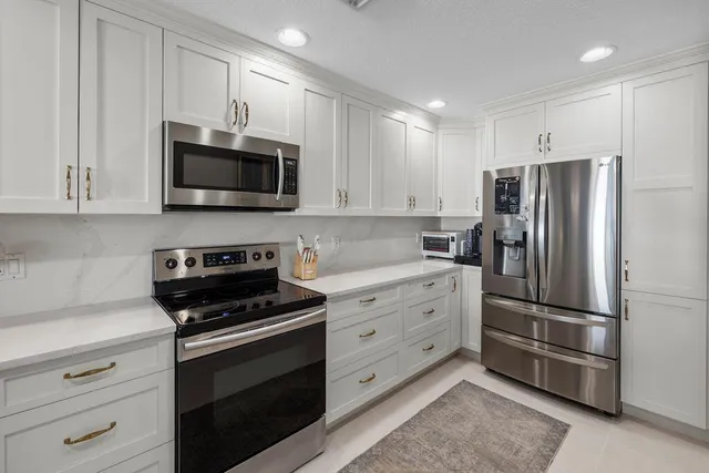 $4,500 | 4006 Parkside Drive, Jupiter, FL 33458