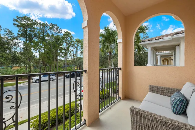 $4,500 | 4006 Parkside Drive, Jupiter, FL 33458