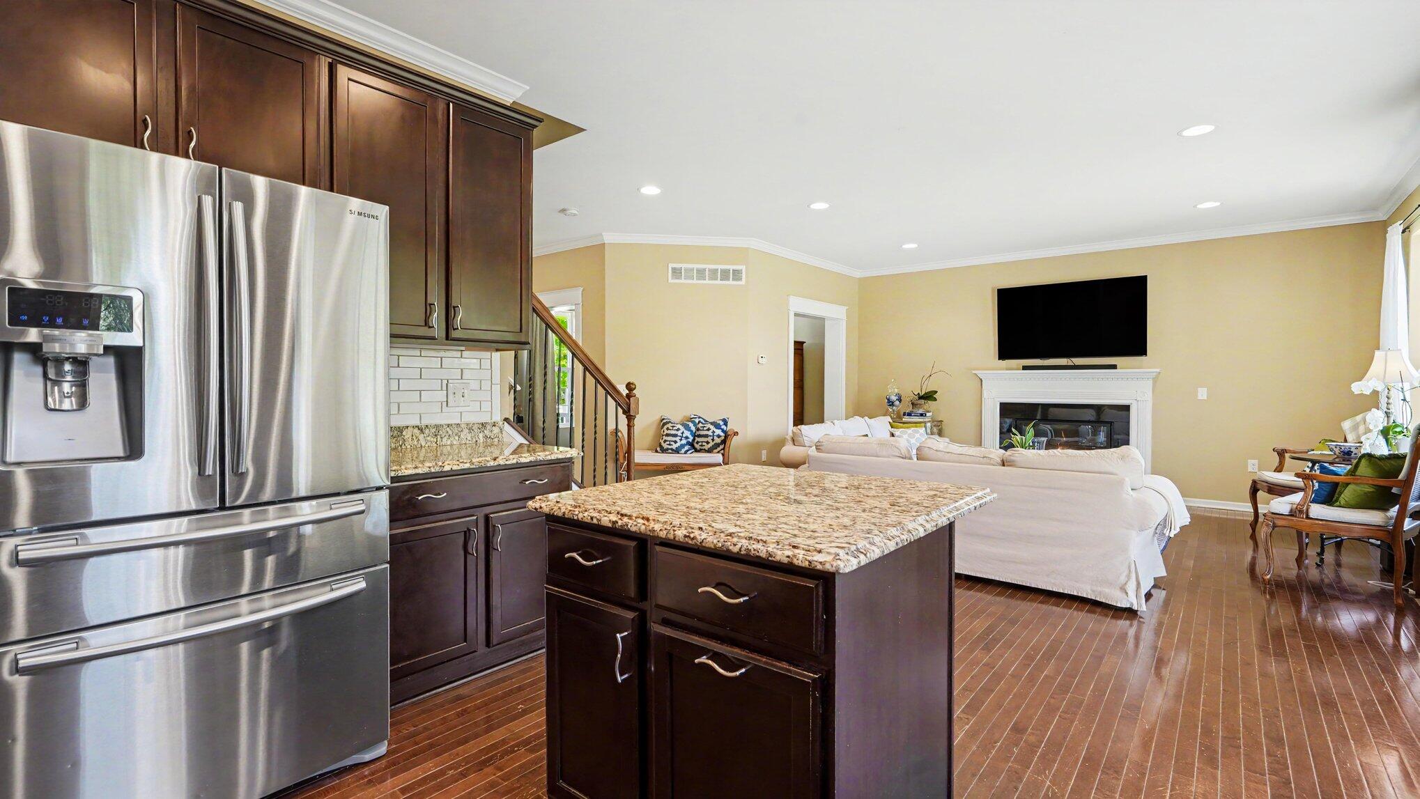 601 Park Lane Road Chelsea, MI 48118 - Photo 13 of 45 011_file_7414