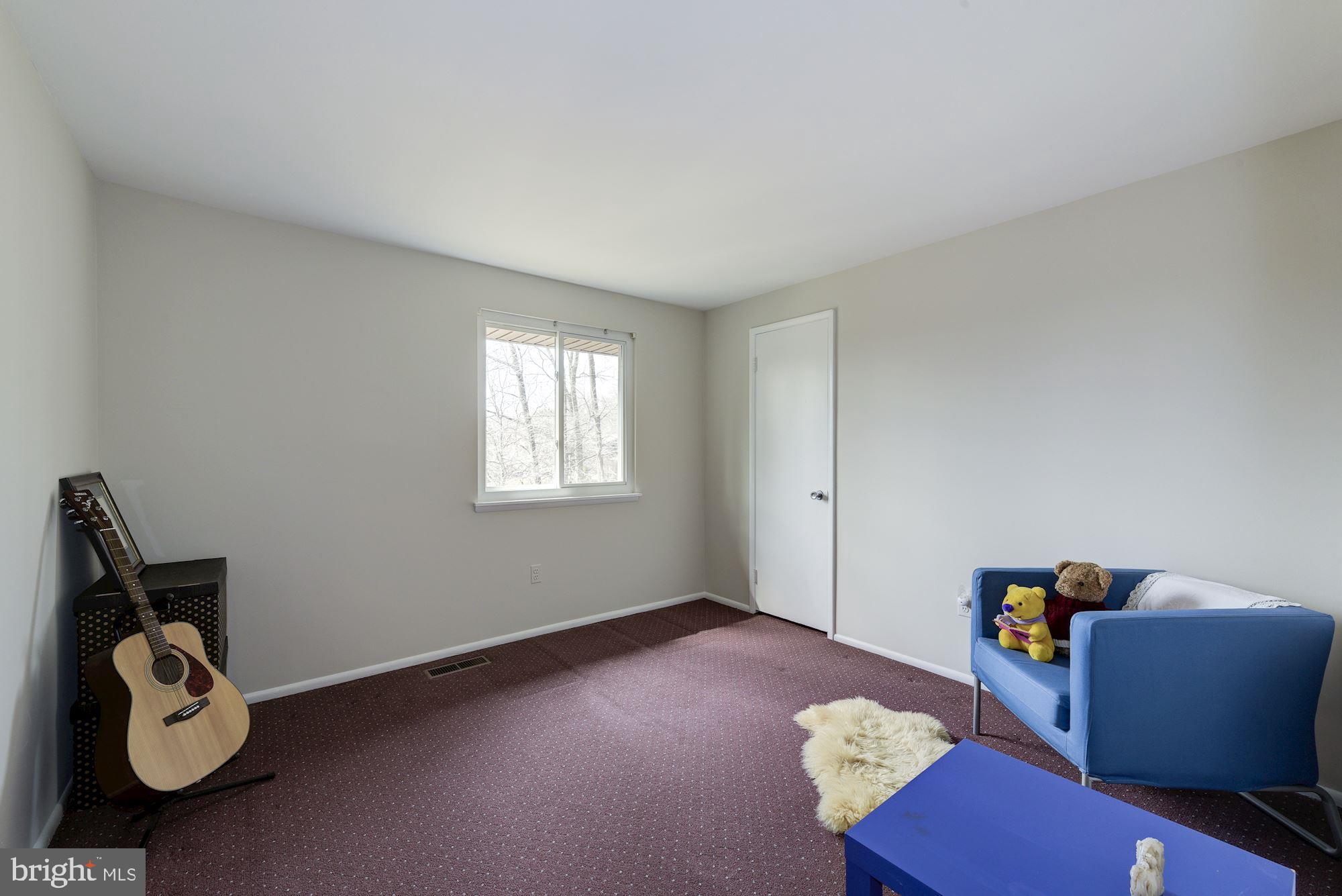 14916 Chestnut Ridge Court Gaithersburg, MD 20878 - Photo 25 of 36 Bedroom 3