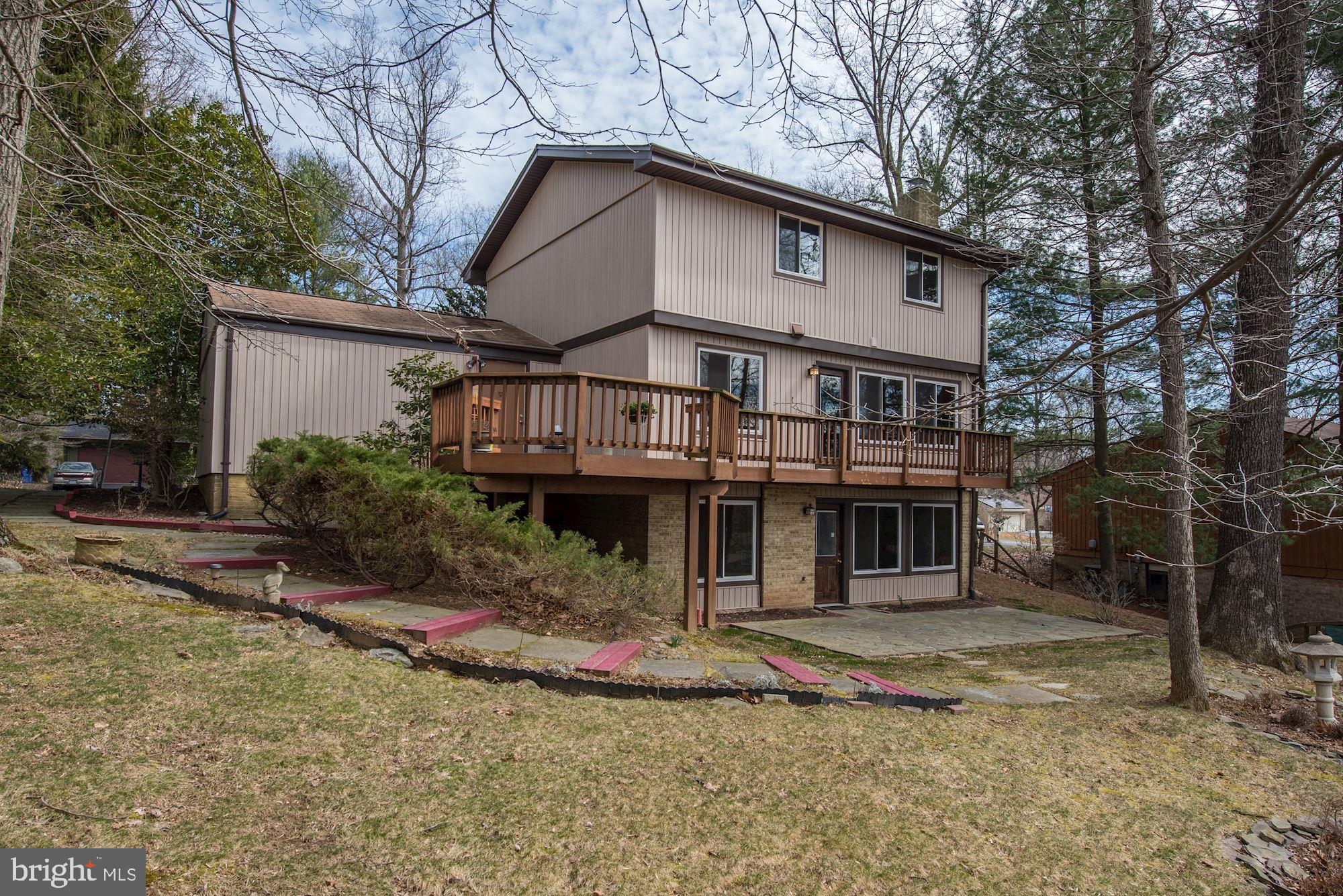 14916 Chestnut Ridge Court Gaithersburg, MD 20878 - Photo 36 of 36 Exterior Rear