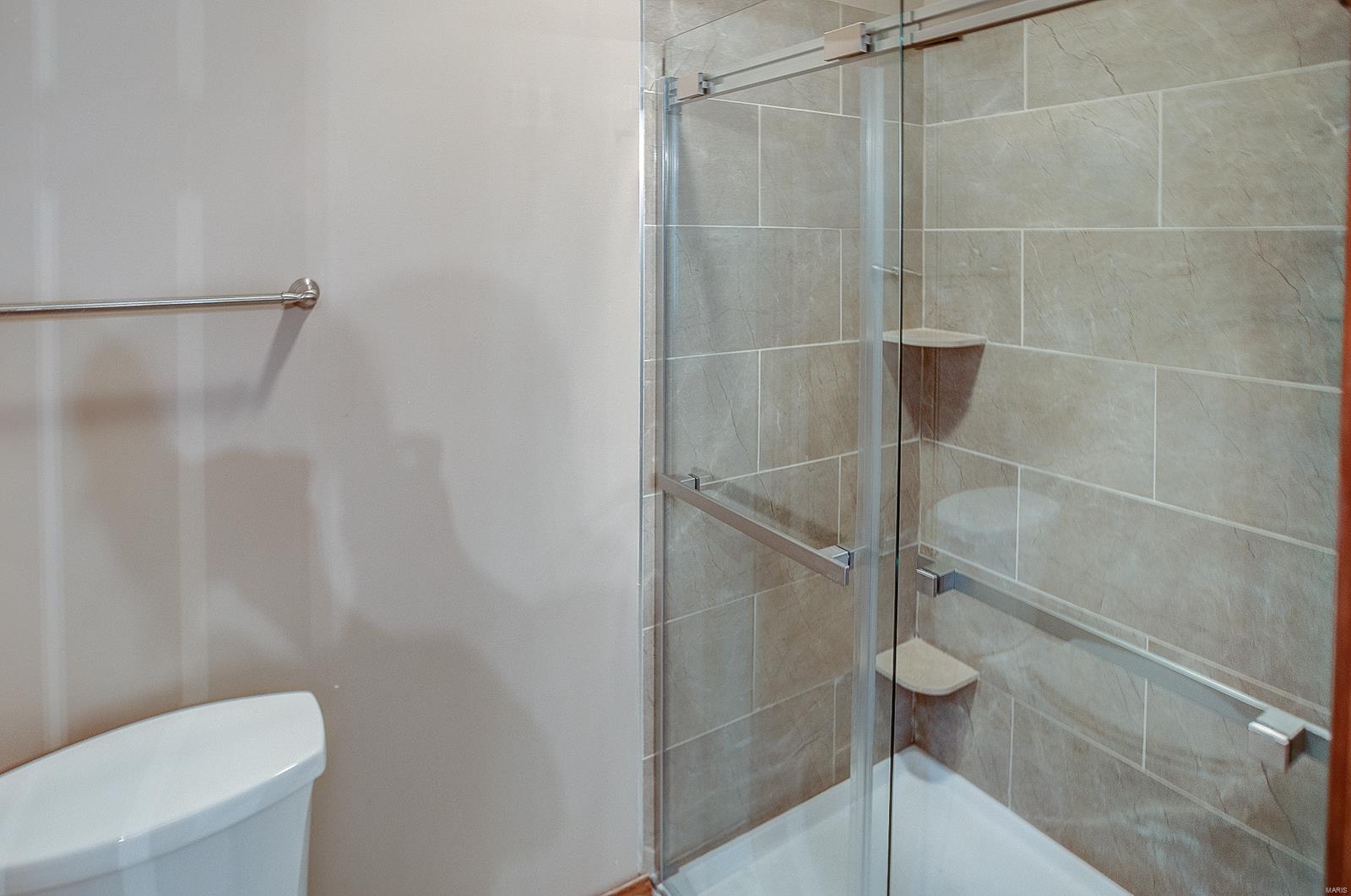 1300 White Oak Trail Godfrey, IL 62035 - Photo 42 of 68