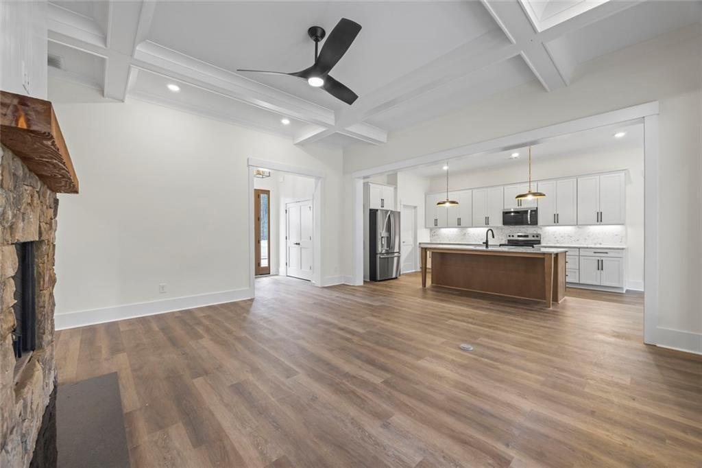 575 Hardy Road Martin, GA 30557 - Photo 9 of 16 a view of kitchen with wooden floor