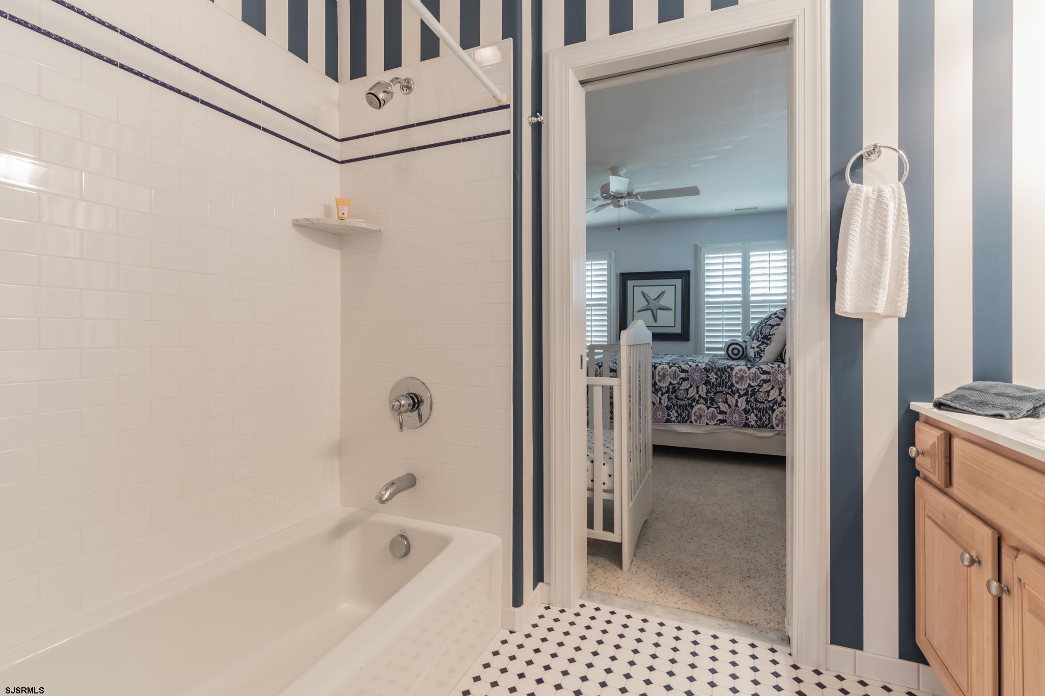 14 East Edinburgh Road Ocean City, NJ 08226 - Photo 21 of 30 Gallery Image 21