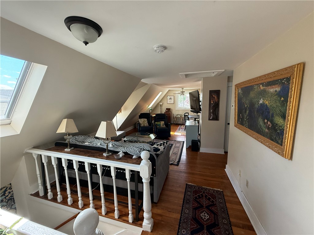 28 Calvert Street, Unit 3 Newport, RI 02840 - Photo 4 of 14