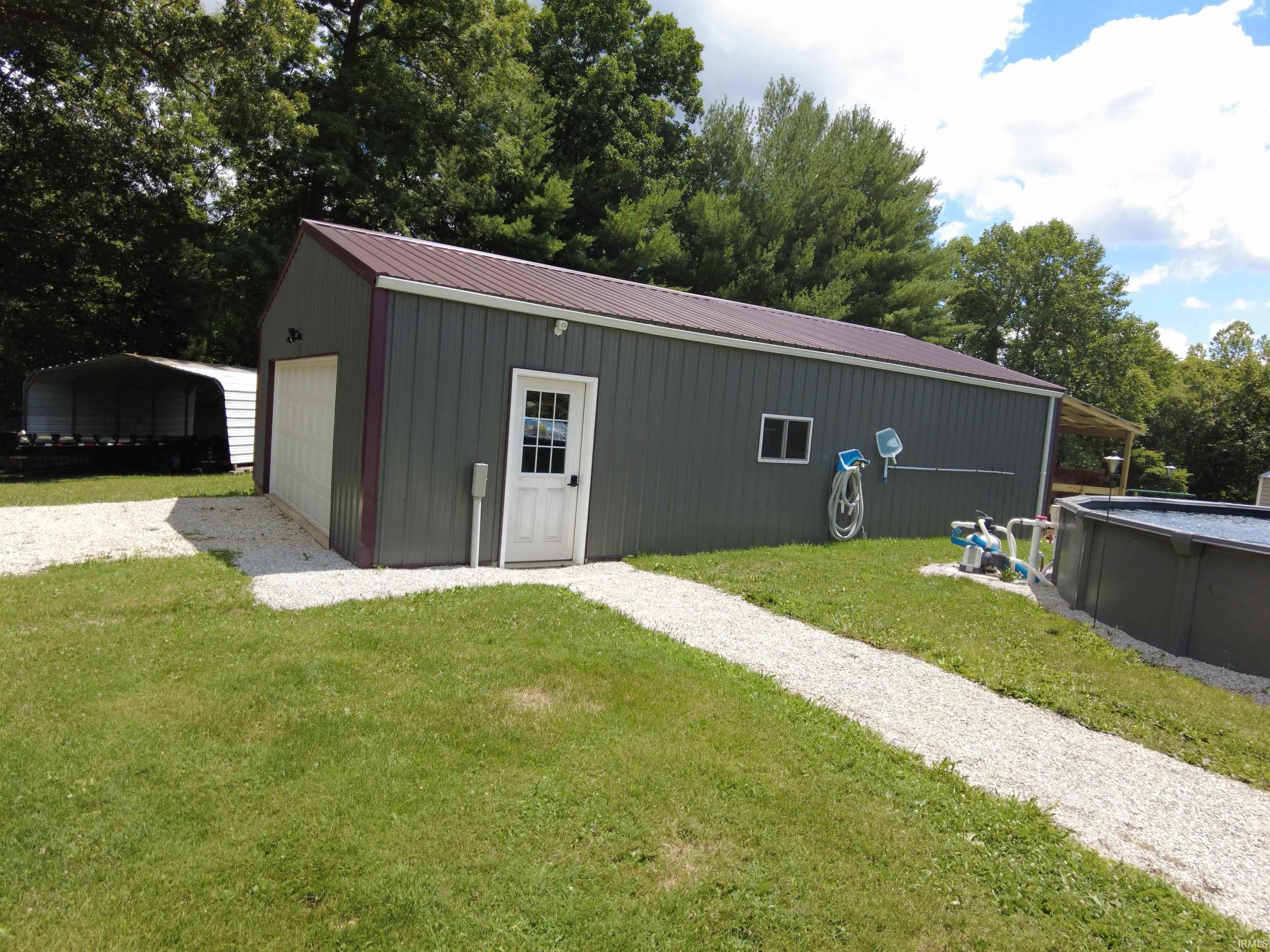 1185 Woods Ferry Road Bedford, IN 47421 - Photo 31 of 36