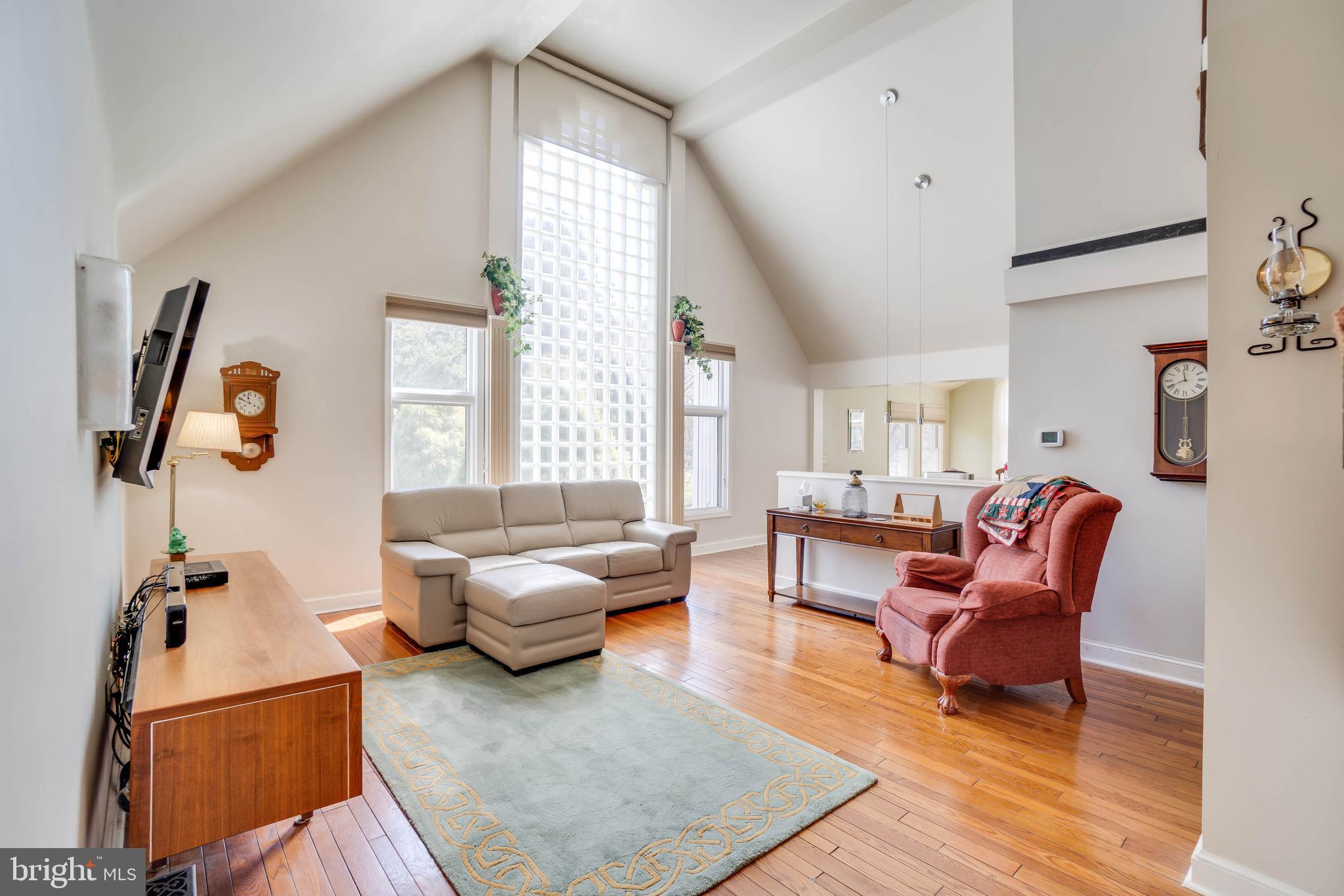 7505 Simms Landing Road Port Tobacco, MD 20677 - Photo 12 of 44 Living Room with massive ceilings