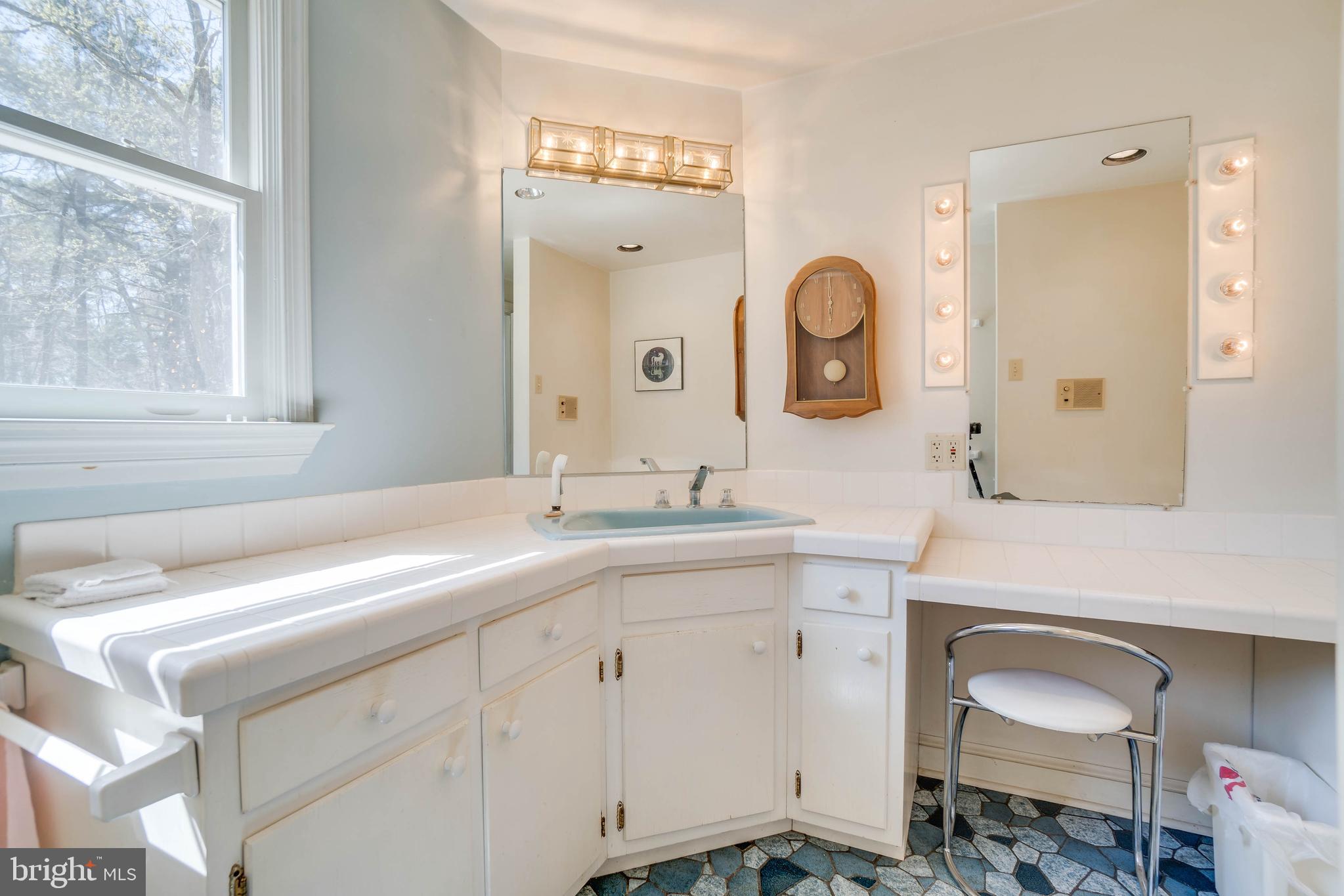 7505 Simms Landing Road Port Tobacco, MD 20677 - Photo 26 of 44 Vintage First floor bathroom