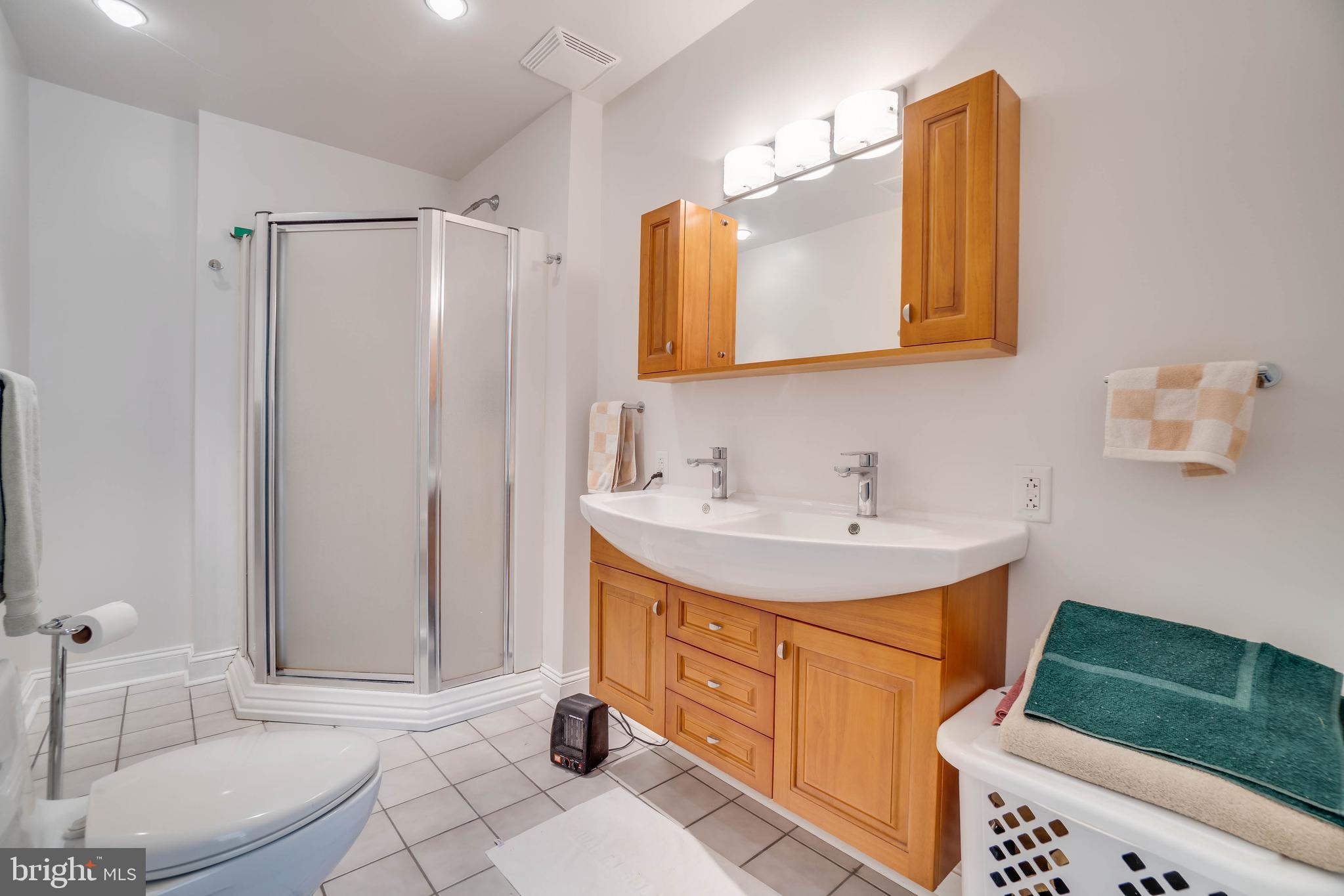 7505 Simms Landing Road Port Tobacco, MD 20677 - Photo 37 of 44 Lower Floor Full Vintage Bath
