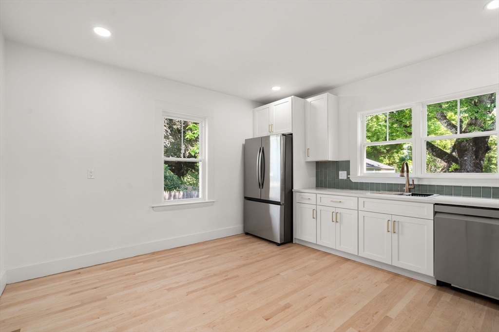 2 Everett Street Maynard, MA 01754 - Photo 30 of 37