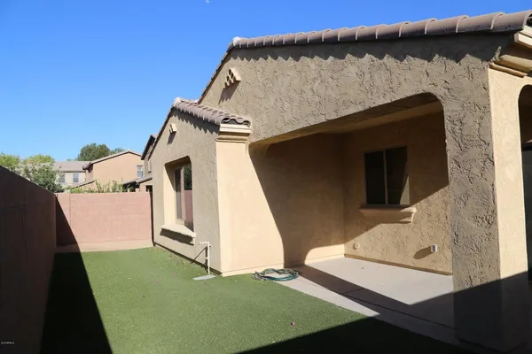 $2,195 | 898 East Del Rio Street, Chandler, AZ 85225