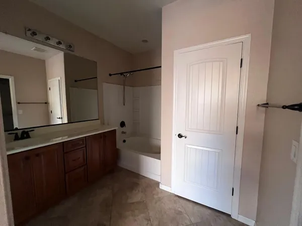 $2,195 | 898 East Del Rio Street, Chandler, AZ 85225