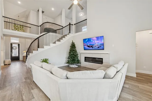 $3,300 | 6236 White Creek Drive, Pilot Point, TX 76258