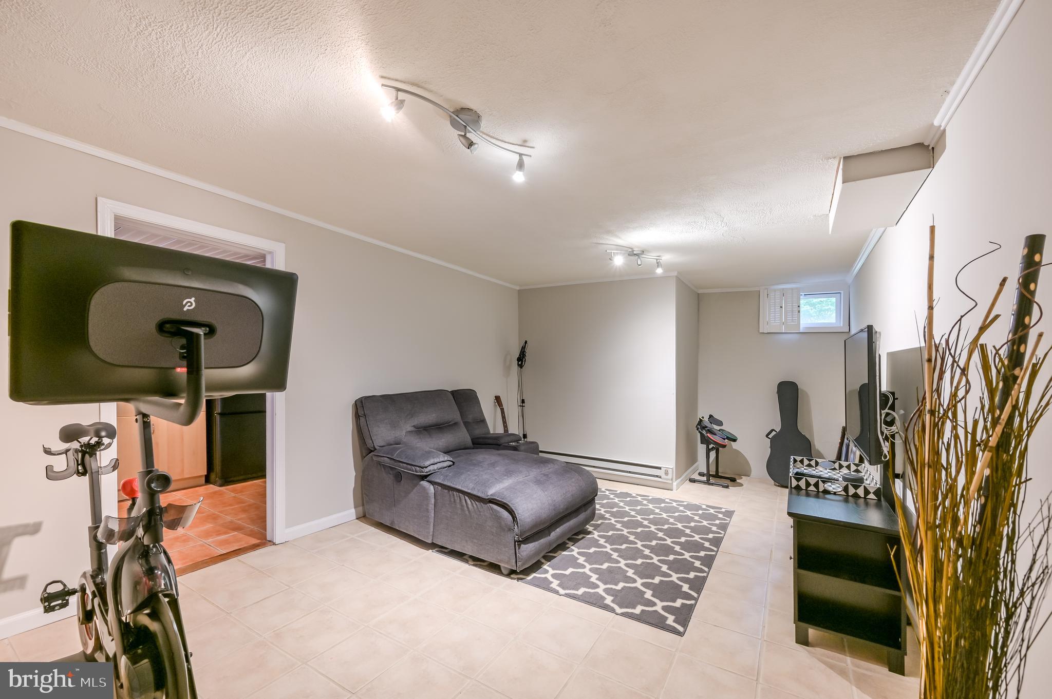 1746 Norristown Road Ambler, PA 19002 - Photo 31 of 40 Recreation Room/ Mini-Suite