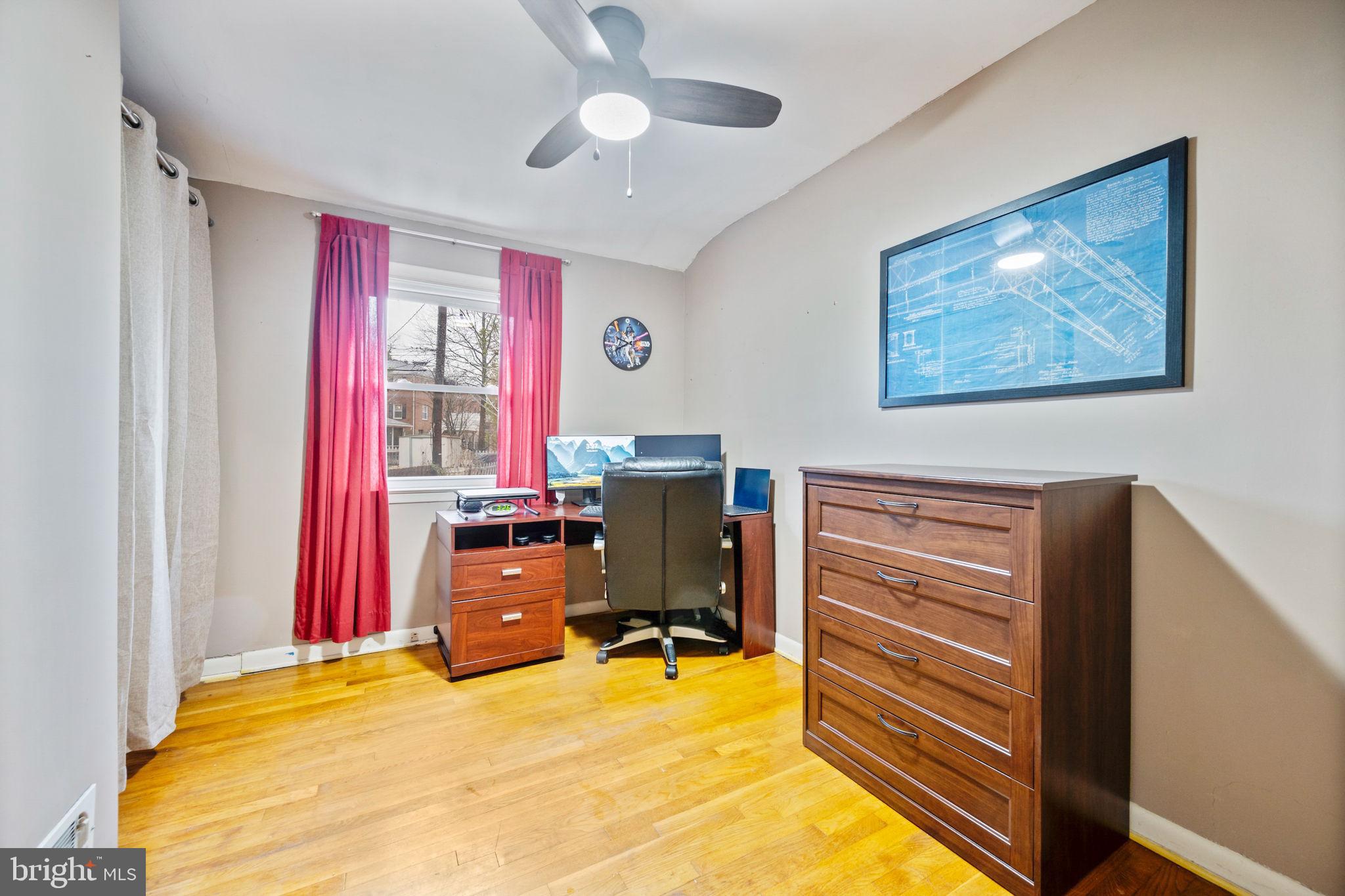 1311 Glenmont Road Baltimore, MD 21239 - Photo 22 of 49 Bright and inviting home office space.