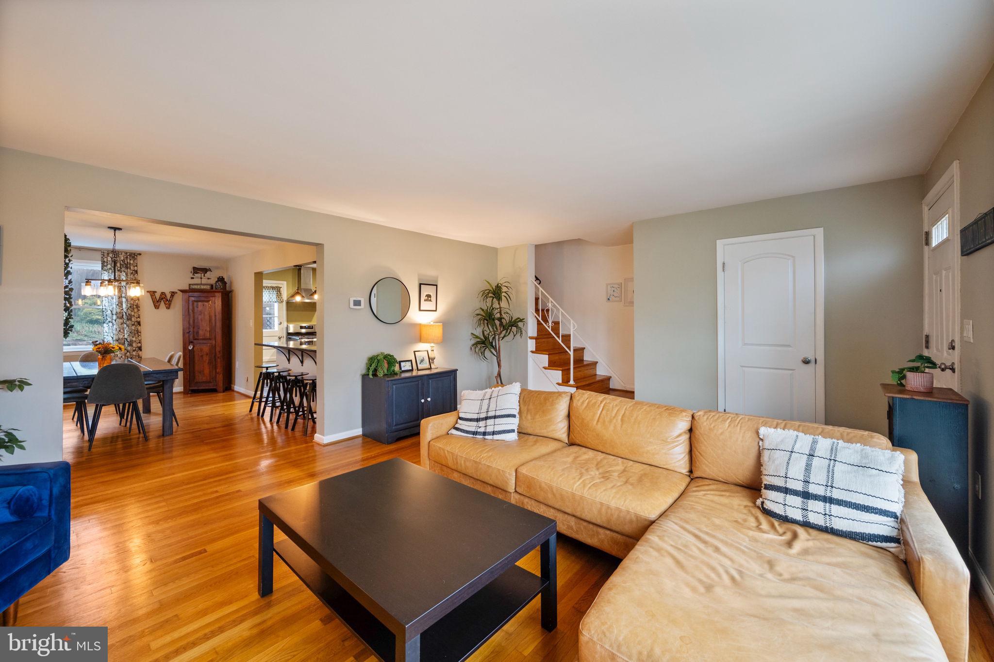 1311 Glenmont Road Baltimore, MD 21239 - Photo 5 of 49 Inviting open-concept living space.