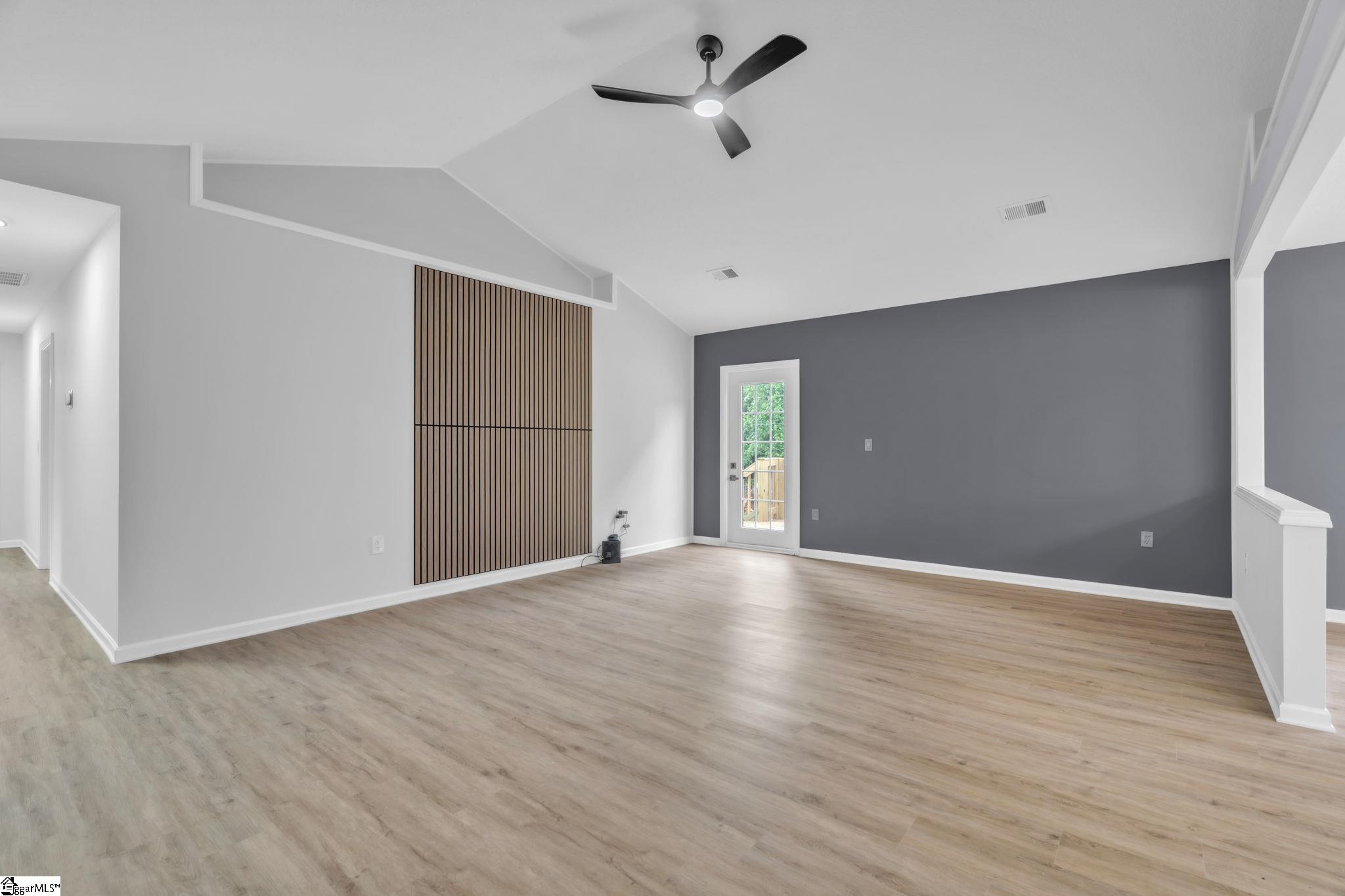 325 James Allgood Drive Inman, SC 29349 - Photo 8 of 33