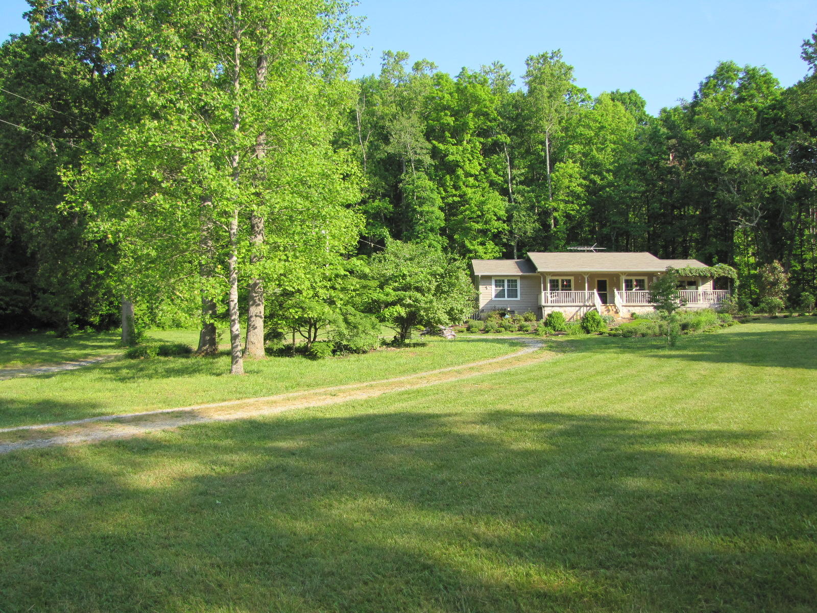 5105 Hubbard Road Loudon, TN 37774 - Photo 3 of 43 IMG_5260